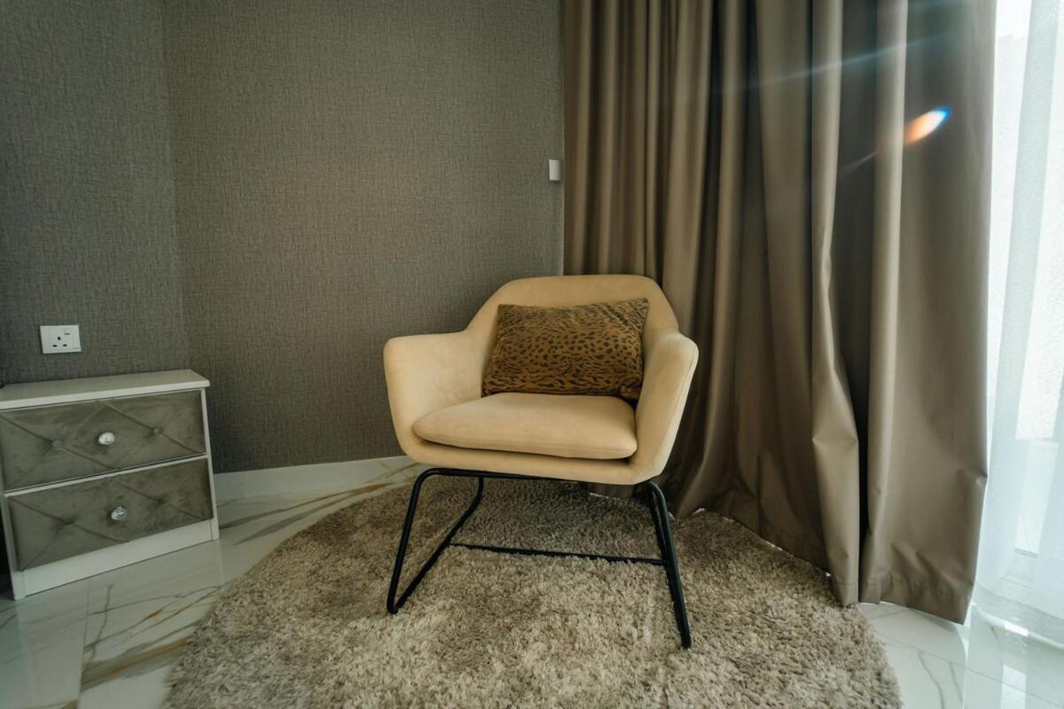 Aws Holiday Homes - Luxurious 2Br In Business Bay Dubaj Zewnętrze zdjęcie