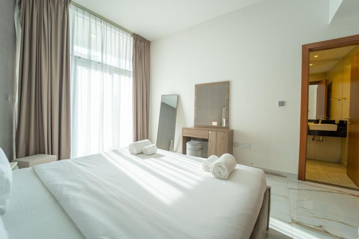 Aws Holiday Homes - Luxurious 2Br In Business Bay Dubaj Zewnętrze zdjęcie
